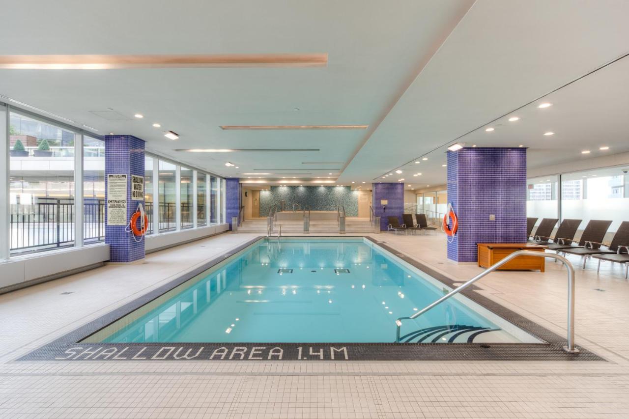 Stylish Newly Furnished With Beautiful View Toronto